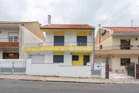 3 bedrooms Townhouse in Sintra, Portugal No. 201830