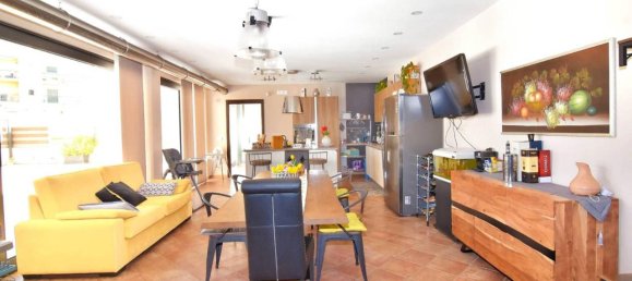 7 rooms Apartment in Canicattì, Italy No. 64494 9