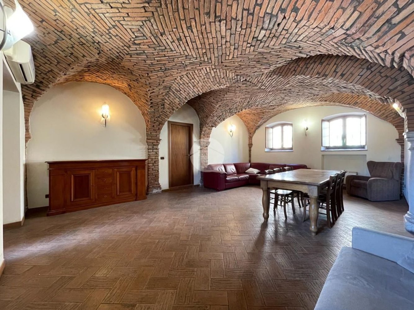 6 rooms House in Travagliato, Italy No. 305262