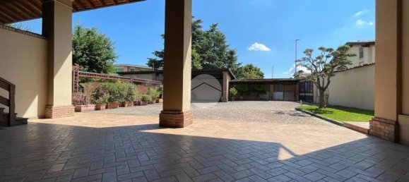 6 rooms House in Travagliato, Italy No. 305262 6