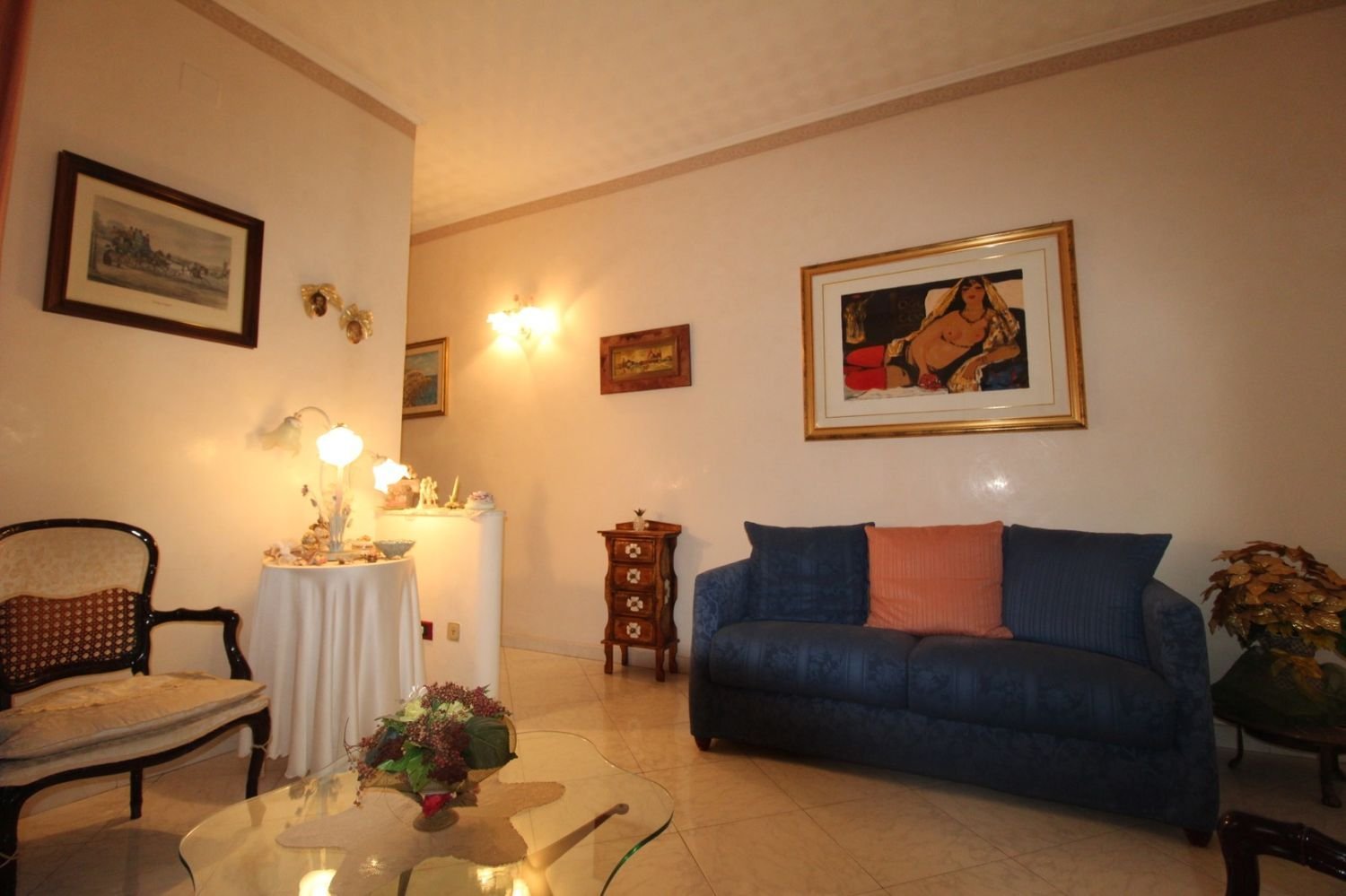 3-Zimmer Wohnung in Trani, Italy, Nr. 80056