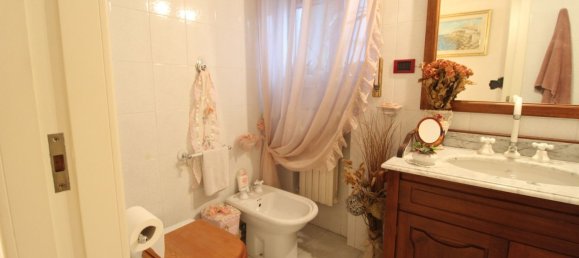 3-Zimmer Wohnung in Trani, Italy, Nr. 80056 8