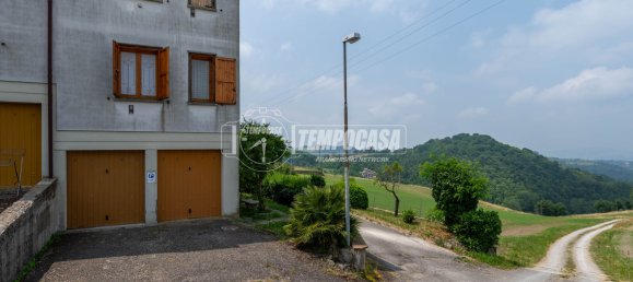 2 rooms Apartment in Zocca, Italy No. 286591 10