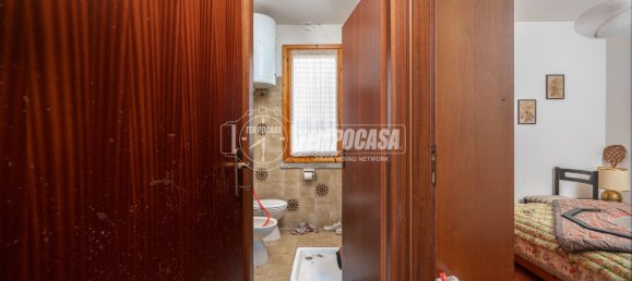 2 rooms Apartment in Zocca, Italy No. 286591 6