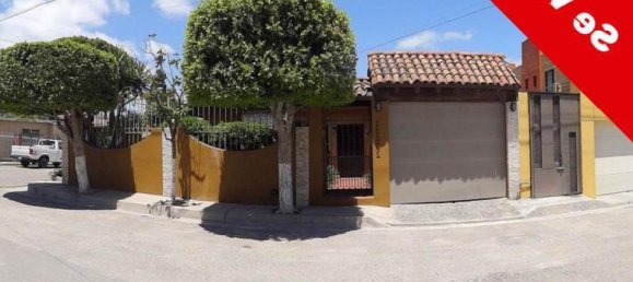 Casa de 4 dormitorios en Baja California, Mexico No. 174968 2