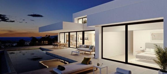 4 bedrooms Villa in Cumbre Del Sol, Spain No. 13798 3