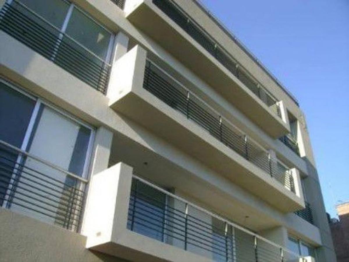 Studio in Moron, Argentina, Nr. 15932