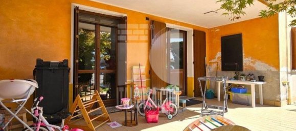 3 Schlafzimmer Wohnung in Curtatone, Italy, Nr. 329818 22