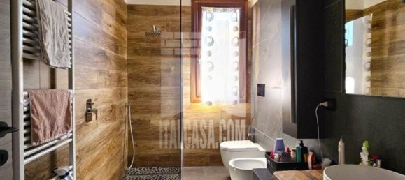 3 Schlafzimmer Wohnung in Curtatone, Italy, Nr. 329818 13