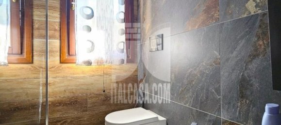 3 Schlafzimmer Wohnung in Curtatone, Italy, Nr. 329818 16