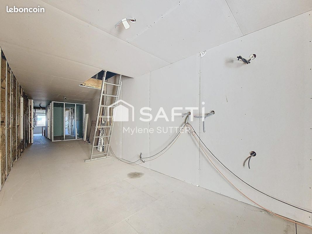 Adosado de 1 dormitorio en Pont-Saint-Vincent, France No. 219938