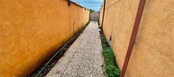 3غرفة منزل ذو طابقين في Ardea, Italy رقم 160706 21