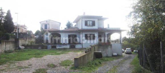 Villa de 2 dormitorios en Montefiascone, Italy No. 300502 4