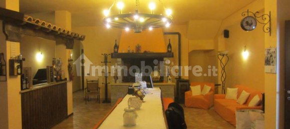 Villa de 2 dormitorios en Montefiascone, Italy No. 300502 12