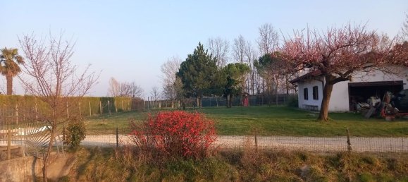 9 rooms House in Udine, Italy No. 225311 14