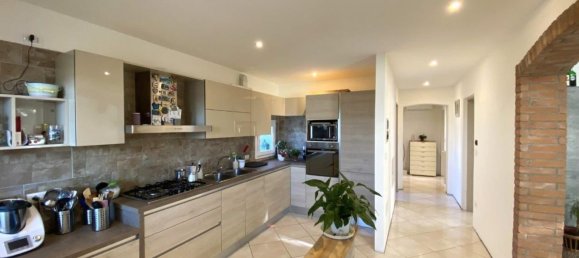 9 rooms House in Udine, Italy No. 225311 3