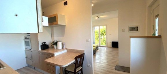 9 rooms House in Udine, Italy No. 225311 7