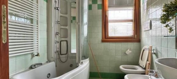 Пентхаус с 3 комнатами в Дезенцано дель Гарда, Италия № 22656 12