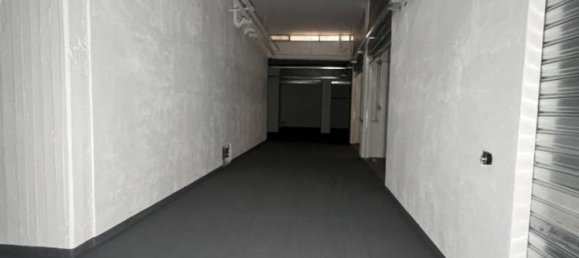 Garaje en Palermo, Italy 27 m² No. 337322 5