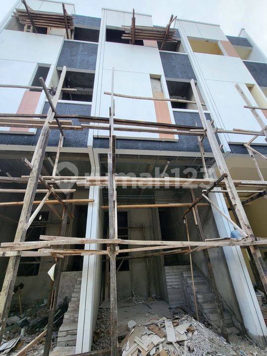 3 bedrooms House in Jakarta, Indonesia No. 1475