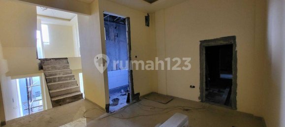 3 bedrooms House in Jakarta, Indonesia No. 1475 15