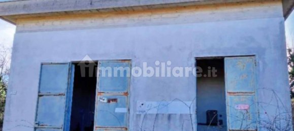 5غرفة مستودع في Montecassiano, Italy رقم 320609 3