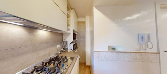 4 rooms Apartment in Naples, Italy No. 1785 19