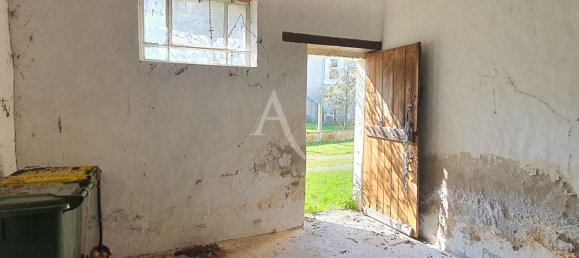 4 rooms House in Indre, France No. 160792 10