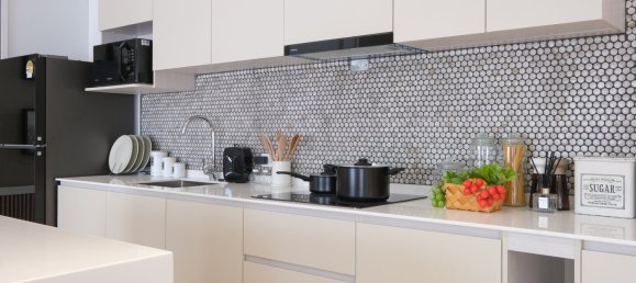 Квартира с 4 комнатами в Паттайя, Таиланд № 62801 8