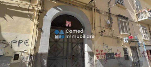 3 rooms Apartment in Naples, Italy No. 39866 10