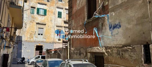 3 rooms Apartment in Naples, Italy No. 39866 7