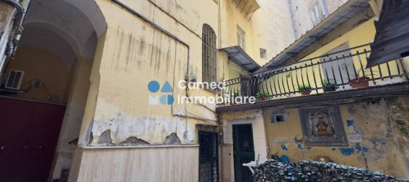 3 rooms Apartment in Naples, Italy No. 39866 14