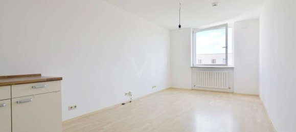 Studio in Munich, Germany No. 358651 3