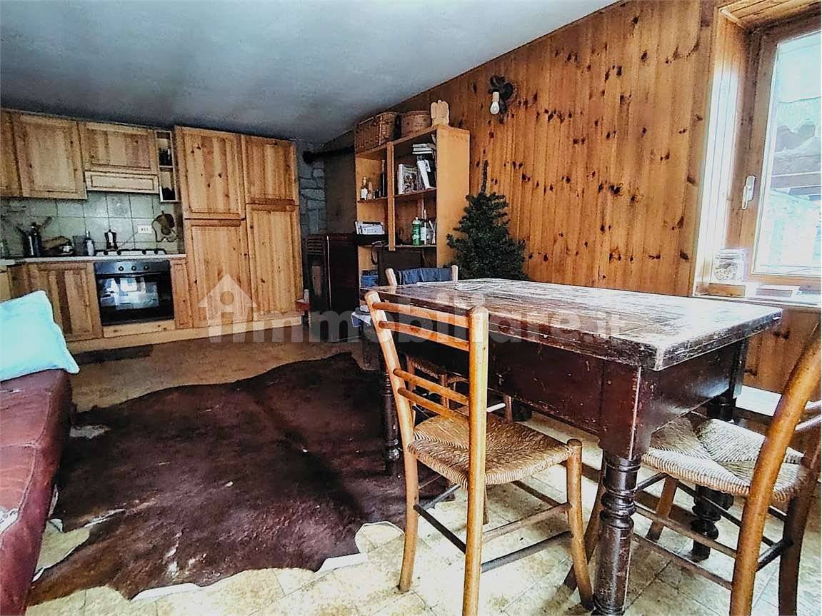 2 bedrooms Apartment in Pontboset, Italy No. 269065