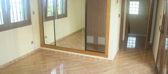 Casa de 3 dormitorios en Torrevieja, Spain No. 130709 11