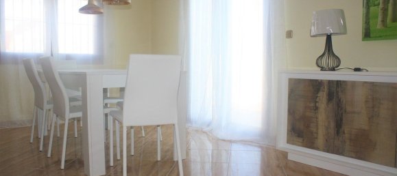 Casa de 3 dormitorios en Torrevieja, Spain No. 130709 2