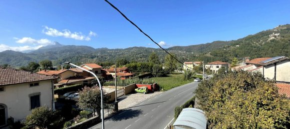 3 bedrooms Apartment in Barga, Italy No. 318794 15
