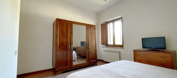 3 bedrooms Apartment in Barga, Italy No. 318794 25