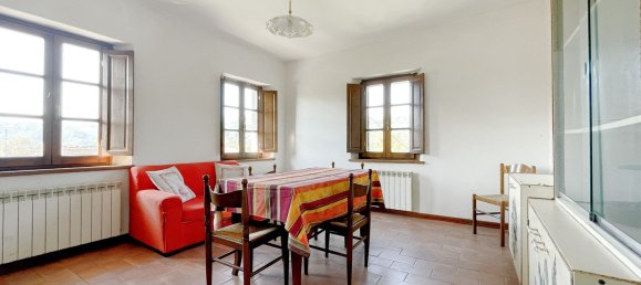 3 bedrooms Apartment in Barga, Italy No. 318794 2
