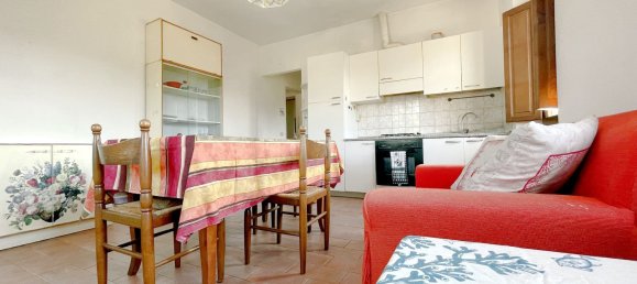 3 bedrooms Apartment in Barga, Italy No. 318794 13