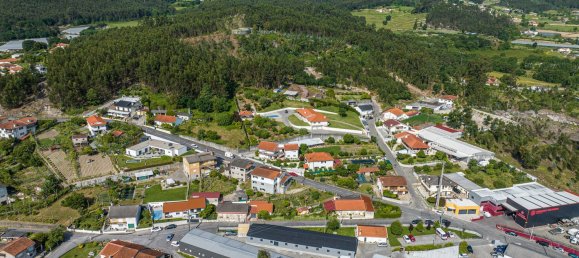 Дом с 4 спальнями в Гимарайнш, Португалия № 178753 43