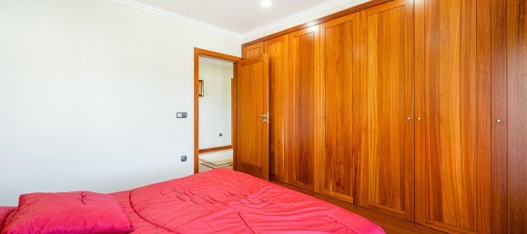 Дом с 4 спальнями в Гимарайнш, Португалия № 178753 29