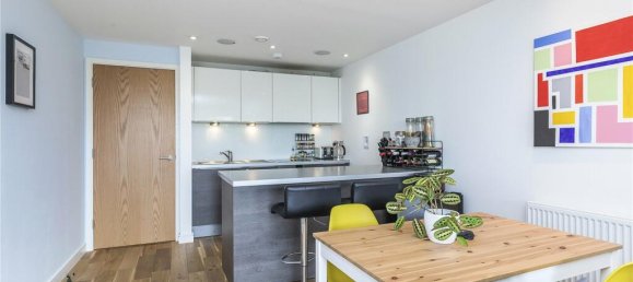 2 bedrooms Apartment in London, United Kingdom No. 13954 16