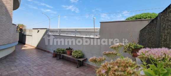 2 Schlafzimmer Wohnung in Rome, Italy, Nr. 324651 6