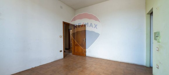 Дом с 9 комнатами в Монтеварки, Италия № 262065 14