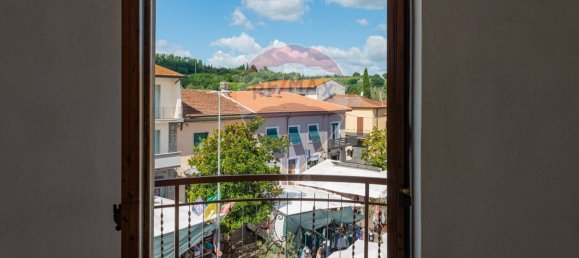 Дом с 9 комнатами в Монтеварки, Италия № 262065 7