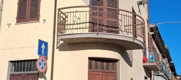 Дом с 9 комнатами в Монтеварки, Италия № 262065 21