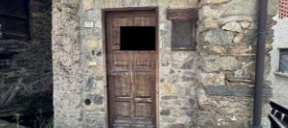 5 rooms Apartment in Saint Denis, Italy No. 268730 4