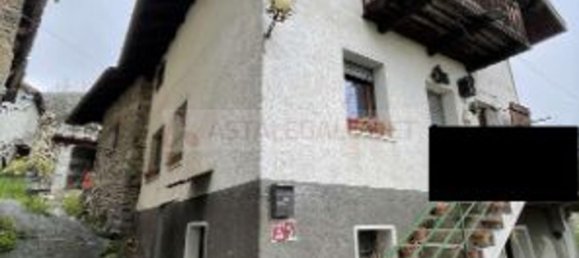 5 rooms Apartment in Saint Denis, Italy No. 268730 3