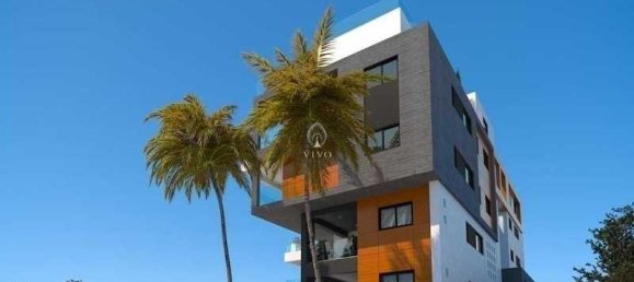 4 bedrooms Penthouse in Limassol, Cyprus No. 19318 8